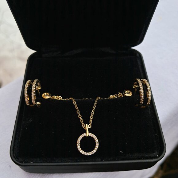 14k Gold Plated Chain and Earing Set 😍 - Picture 2 of 2